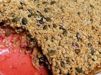Superfoods Packed Apple And Raspberry Crumble Recipe