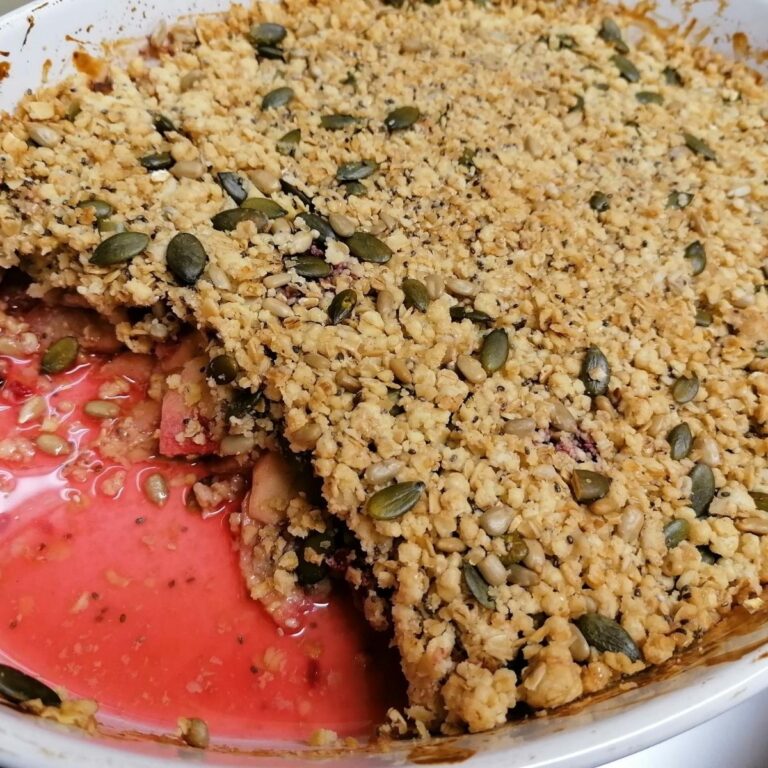 Apple and raspberry crumble