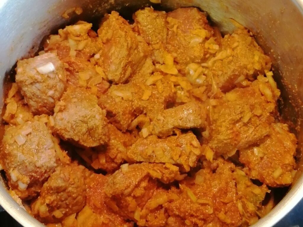 meat cooked in spices