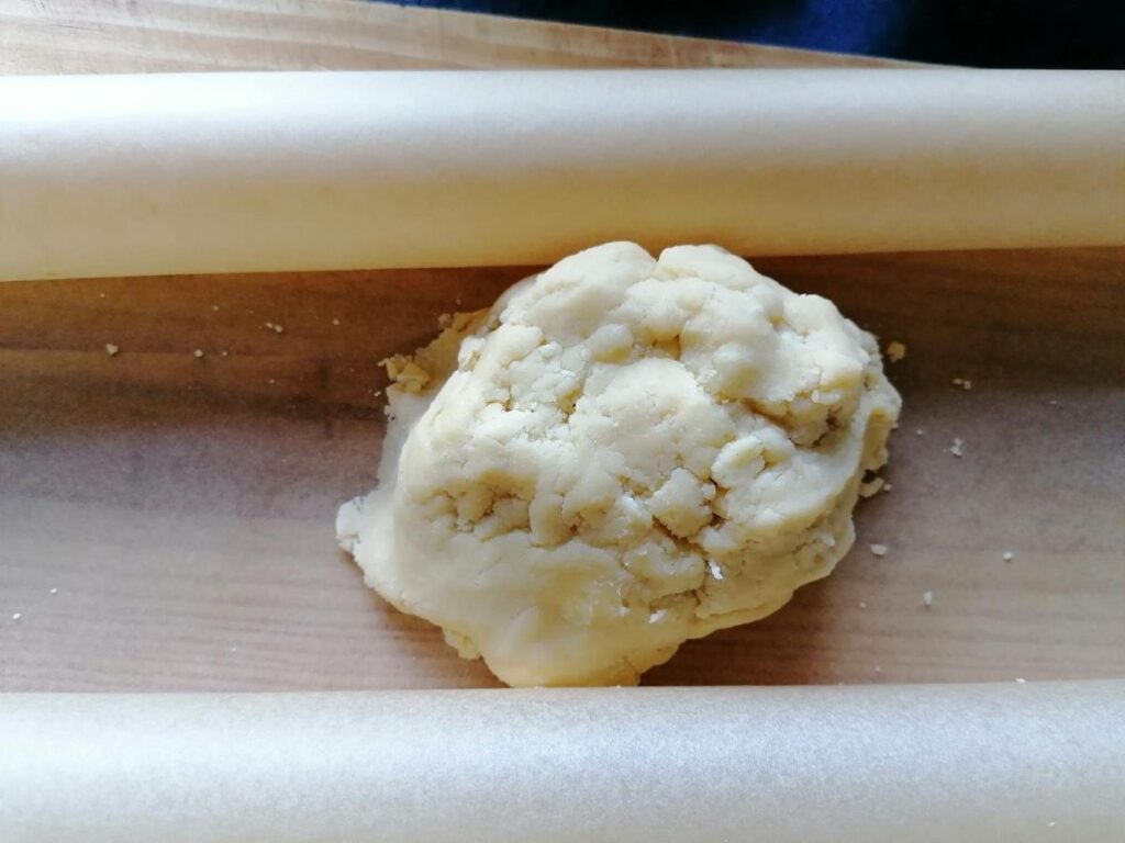 the dough of snow white butter cookies