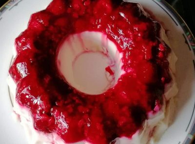 Agar-Agar Milk Pudding With Condensed Milk and Raspberry