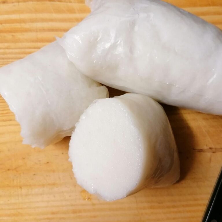 Lontong - Indonesian hard boiled rice cakes