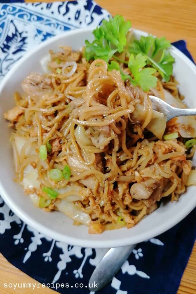 Indonesian stir-fried noodles