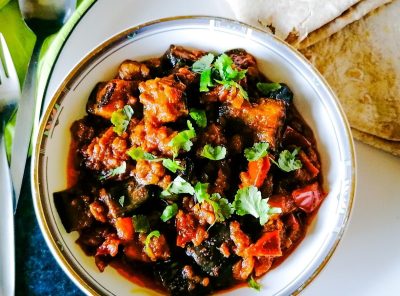 Eggplant Curry: Easy Aubergine Tomato Curry