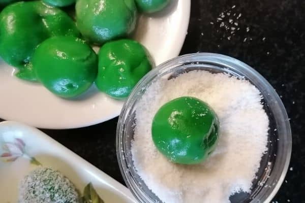 The glutinous rice balls rolled on desiccated coconut