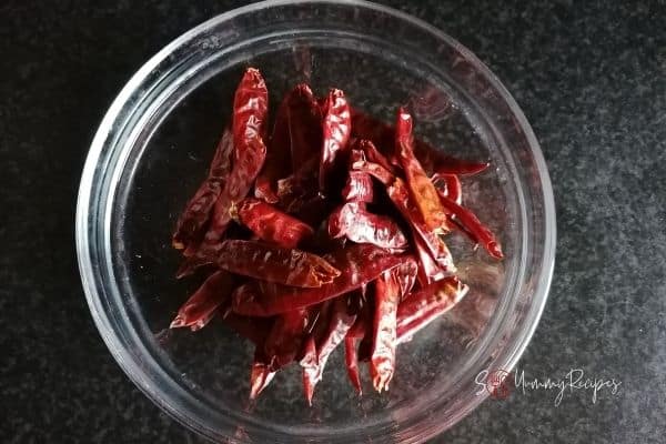 dried red chillies