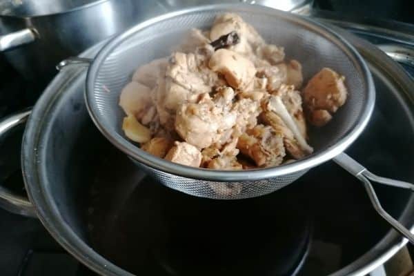 sieve the chicken stock