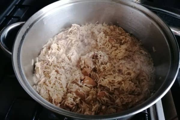 ready cooked chicken pilau rice