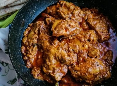 Achari Chicken (Chicken Curry With Pickling Spices)