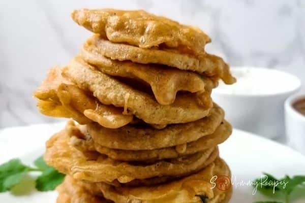 a stack or ready fried potato pakora