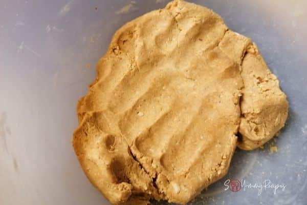 Besan Ladoo dough mixture