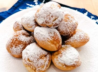 Poffertjes (Mini Dutch Pancakes Recipe With Yeast)