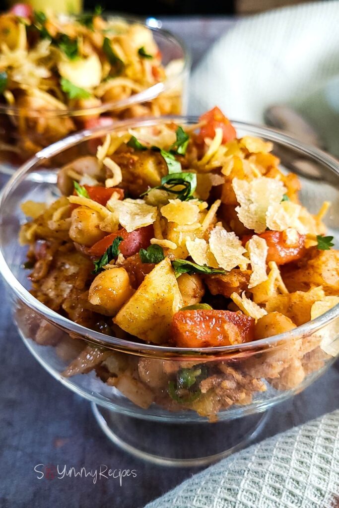 A closeup photo of Chana chaat.