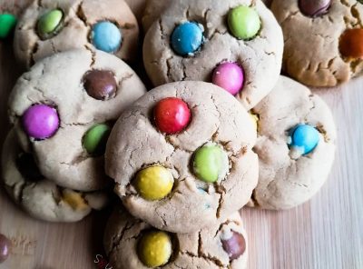 Chocolate Smarties Cookies: The Fun Party Cookies