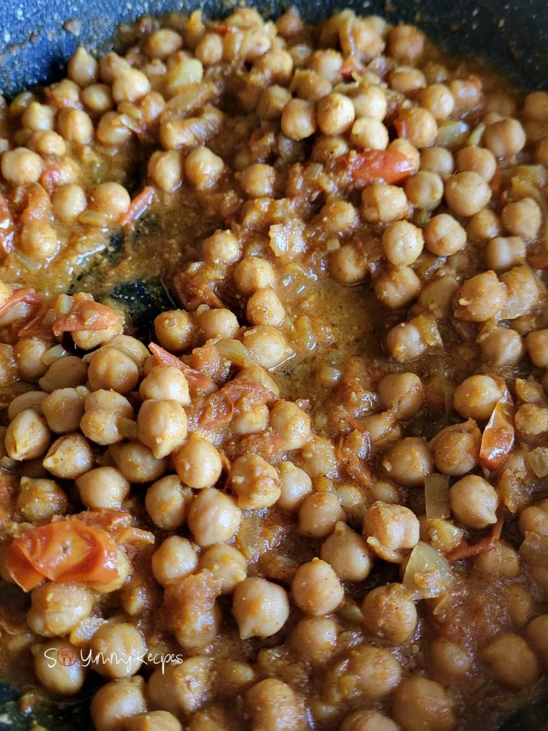 garbanzo beans curry.