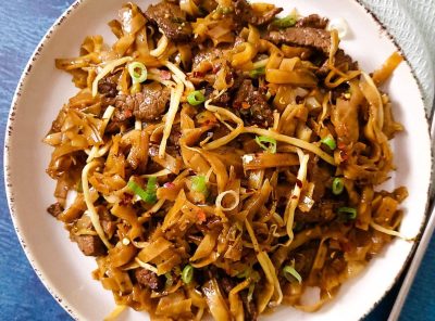 Beef Ho Fun (Beef Chow Fun): Easy One-Pan Noodle Recipe