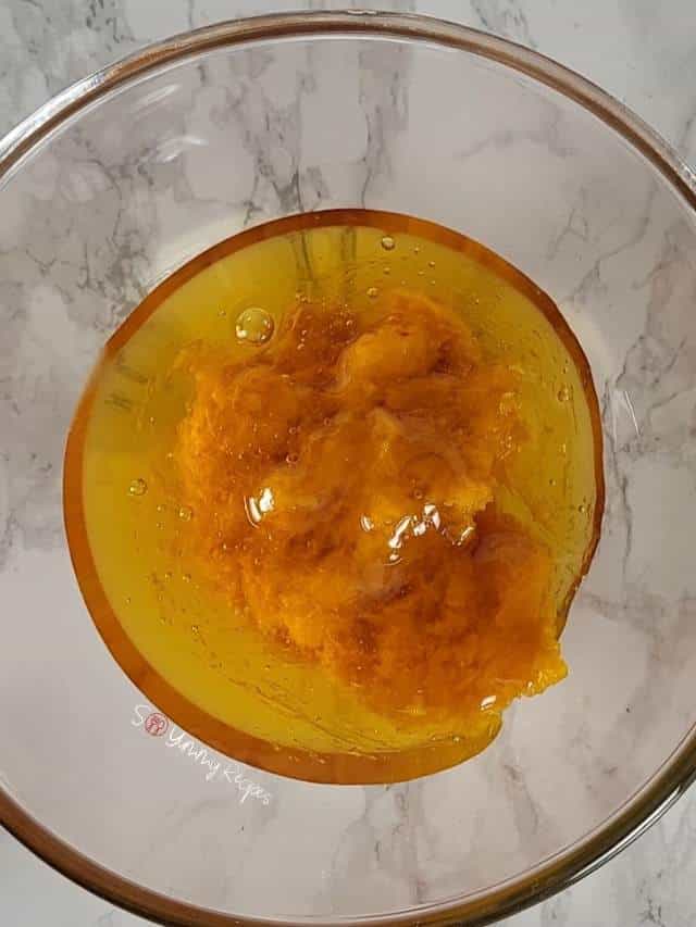 Pumpkin puree with golden syrup.
