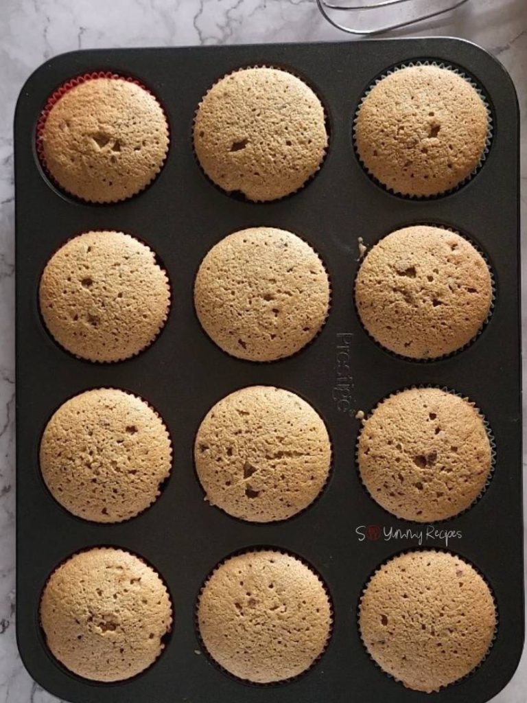 ready-baked banana cupcakes.