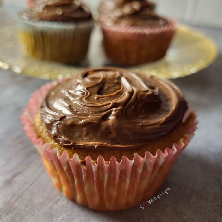 Banana cupcakes with chocolate frosting.