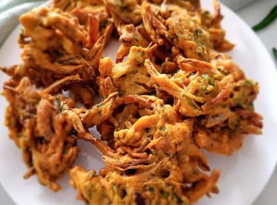 Onion Bhaji: Crispy Onion Pakora