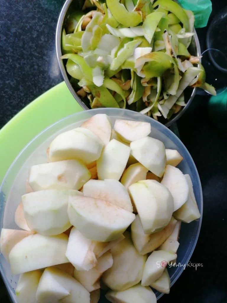 Cut apples with the peels next to them.