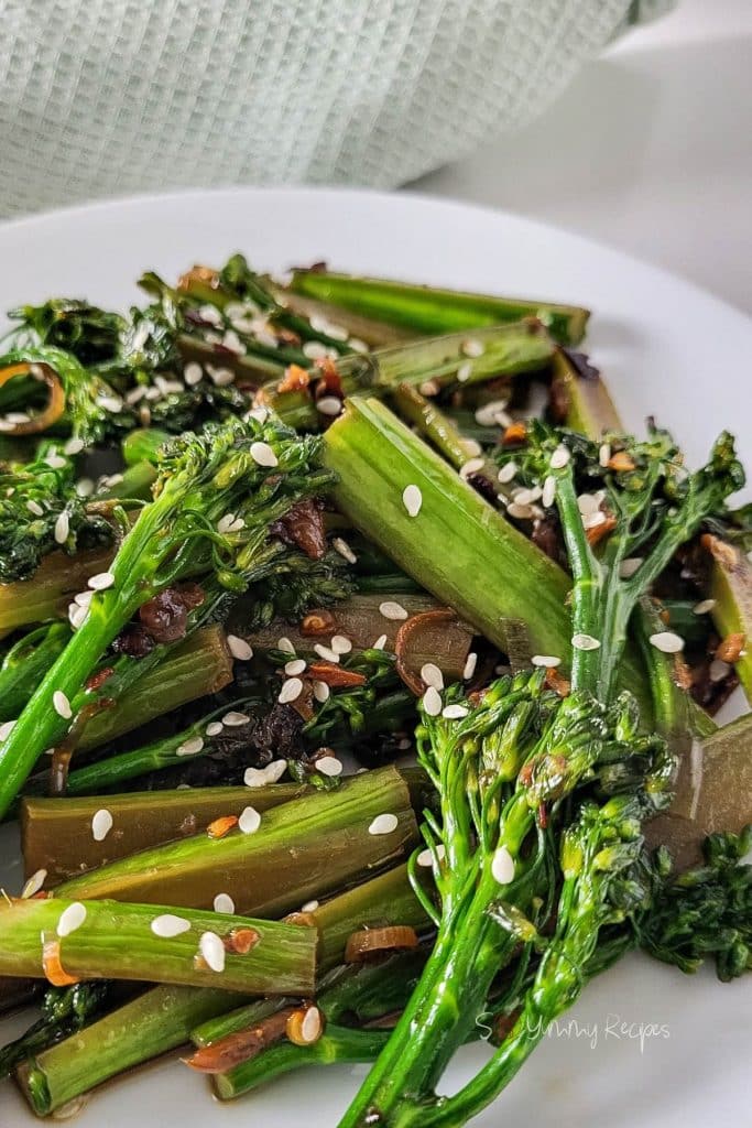 A plate of broccoli cooked in instant pot.