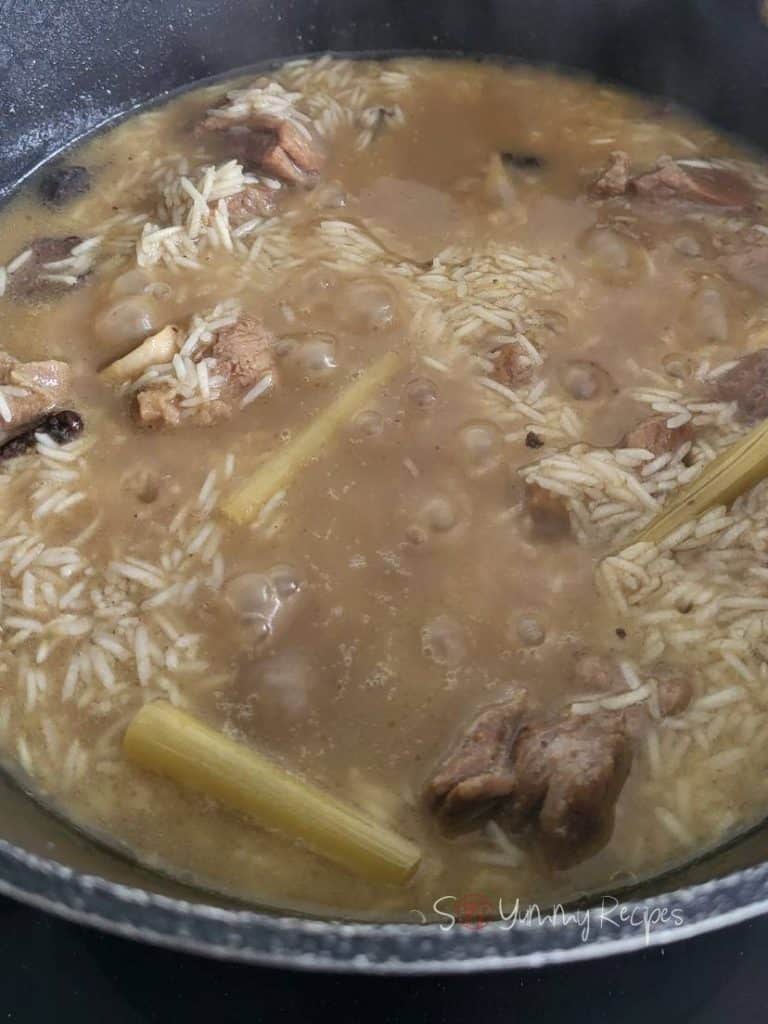 Rice in lamb stock.