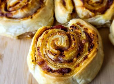 Puff Pastry Pizza Rolls: A Delicious Twist on Classic Pizza