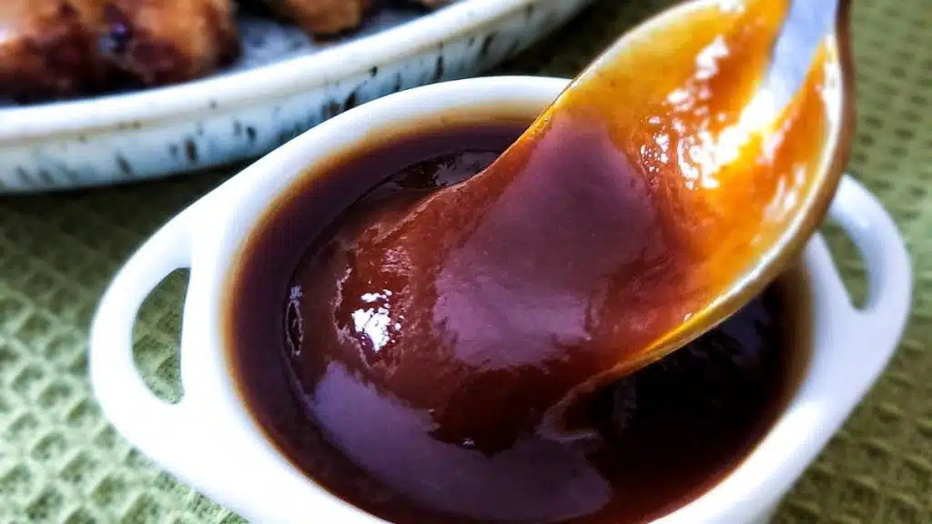 Halal teriyaki sauce in a white bowl.
